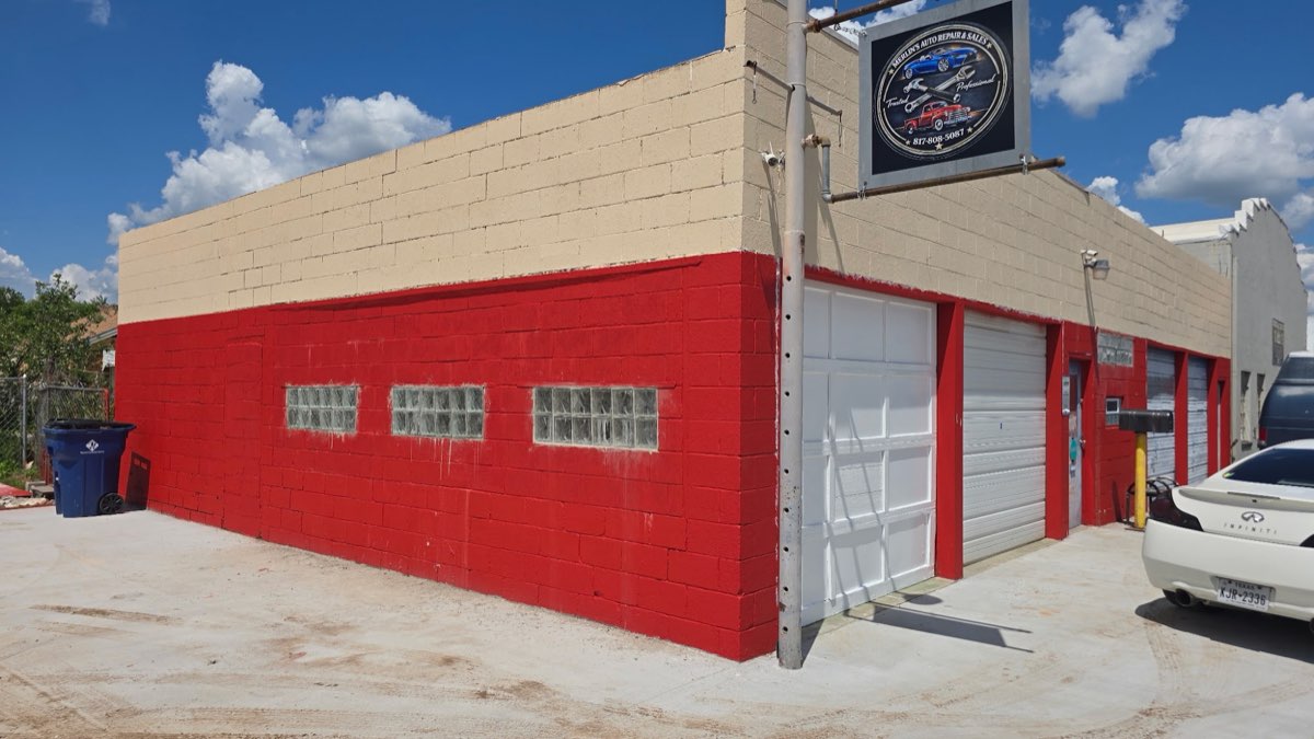 Merlin's Auto Repair & Sales shop building